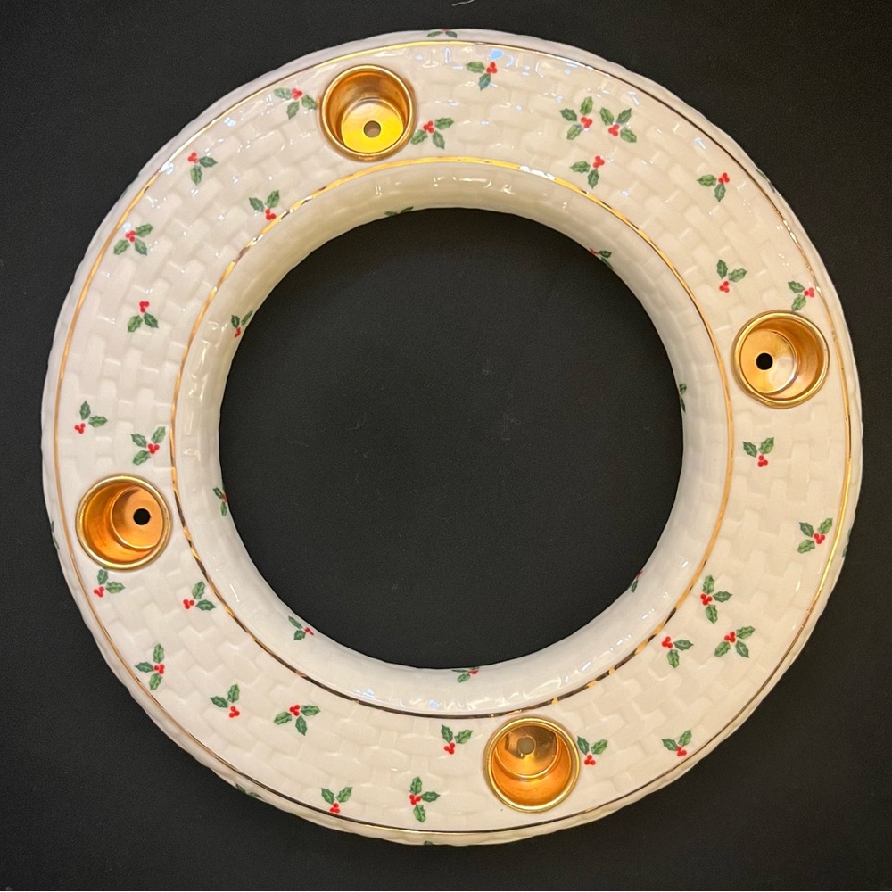 Christmas Advent ‘wreath’ tabletop candle holder, Looks like Lenox brand